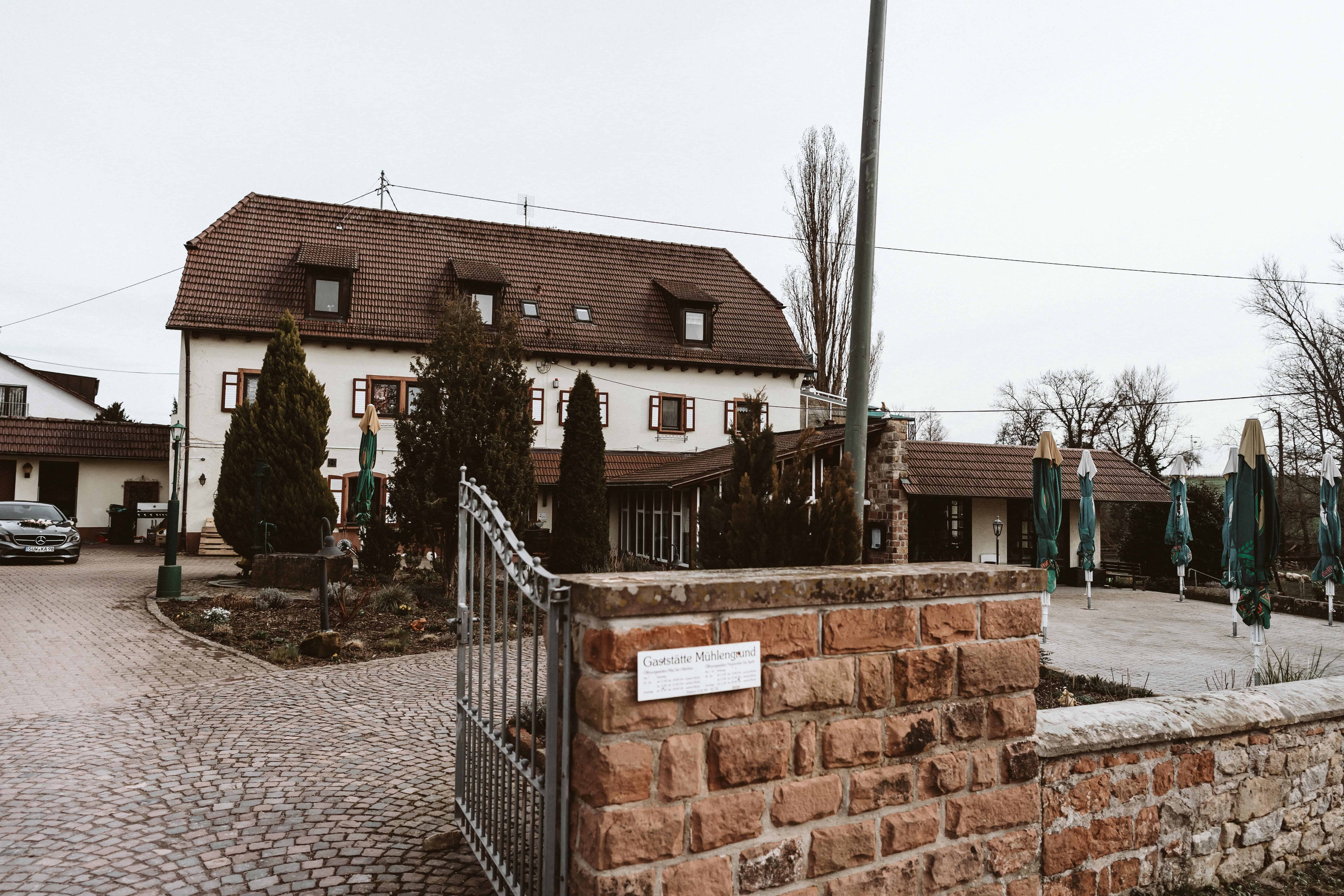 Mühlengrund Heuchelheim Hochzeit Nicolas Schraff