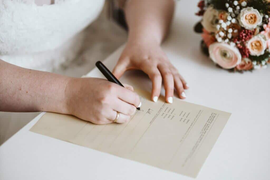 Hochzeitsfotograf Nicolas Schraff Landau Unterschrift Standesamt
